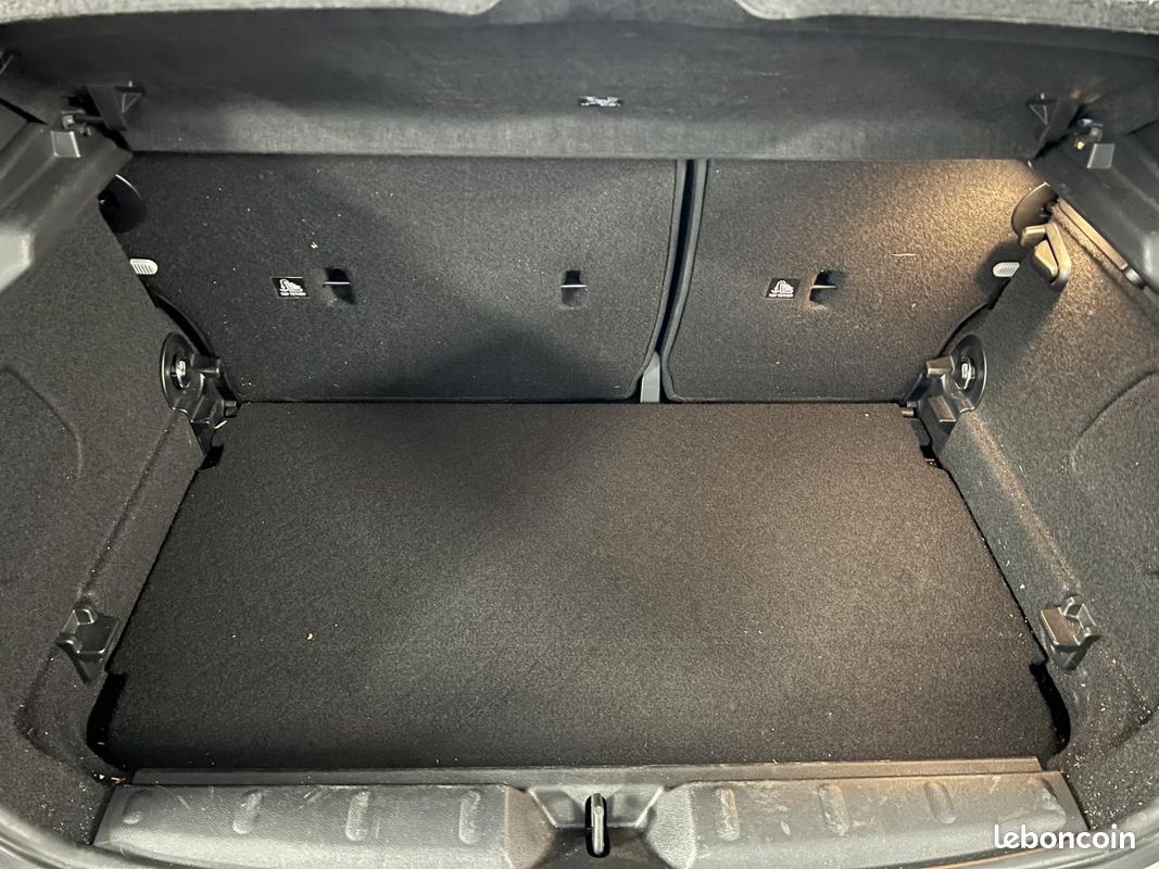 MINI COOPER Mini 5 Portes 136ch Edition Premium Plus BVA7 (image 21)
