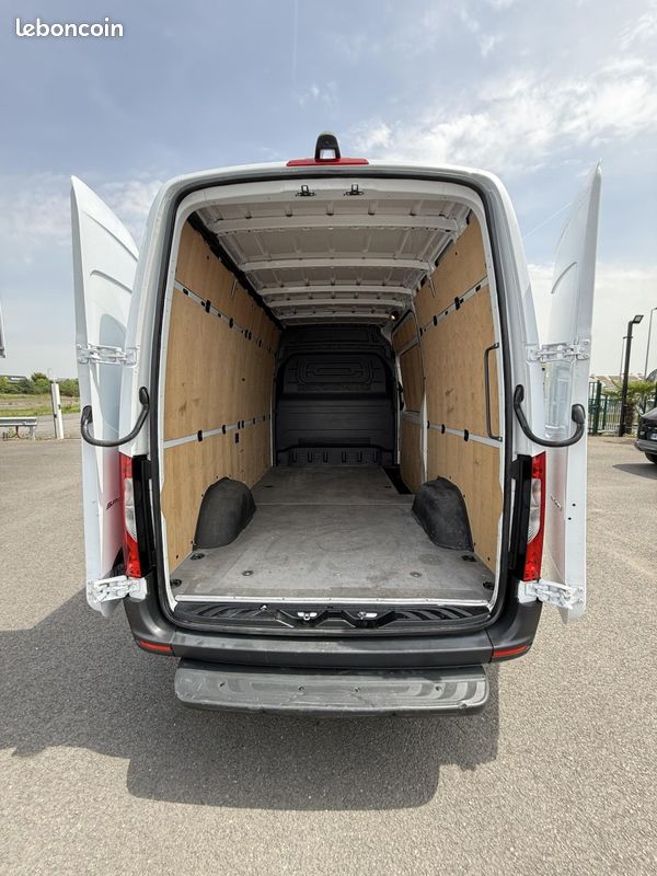 Mercedes Sprinter (3) 315 CDI 37s L2H2/ 2023 / 23.500eHT (image 5)