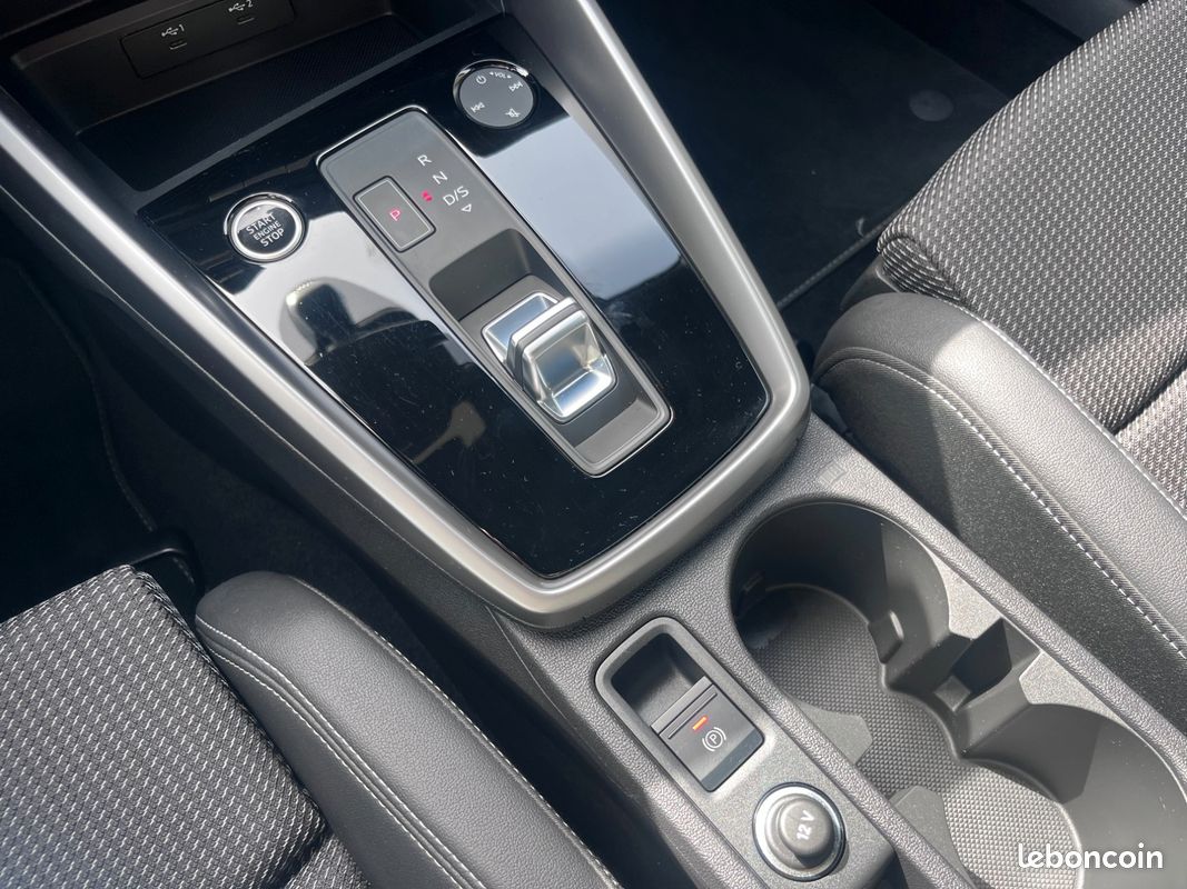 Audi a3 30 tdi 116 ch s line s-tronc 7 (image 29)