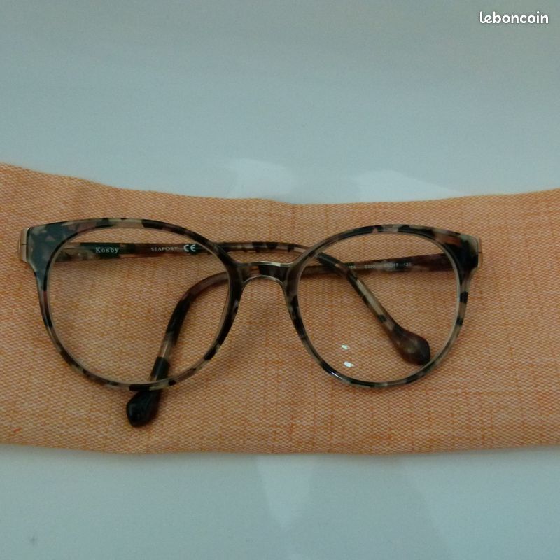 Vue Kosby Lunettes Kosby Kosby Lunettes Lunette Soleil Police