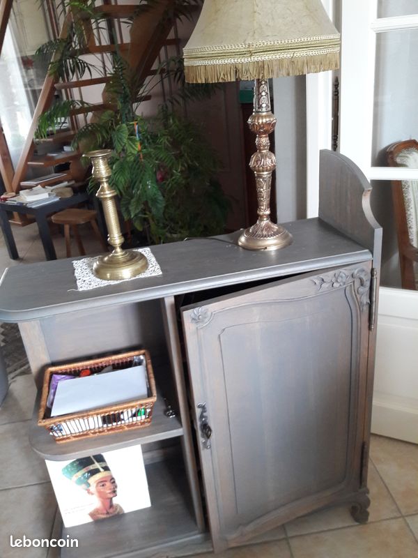 Vide maison meubles vaisselle lustres (image 5)
