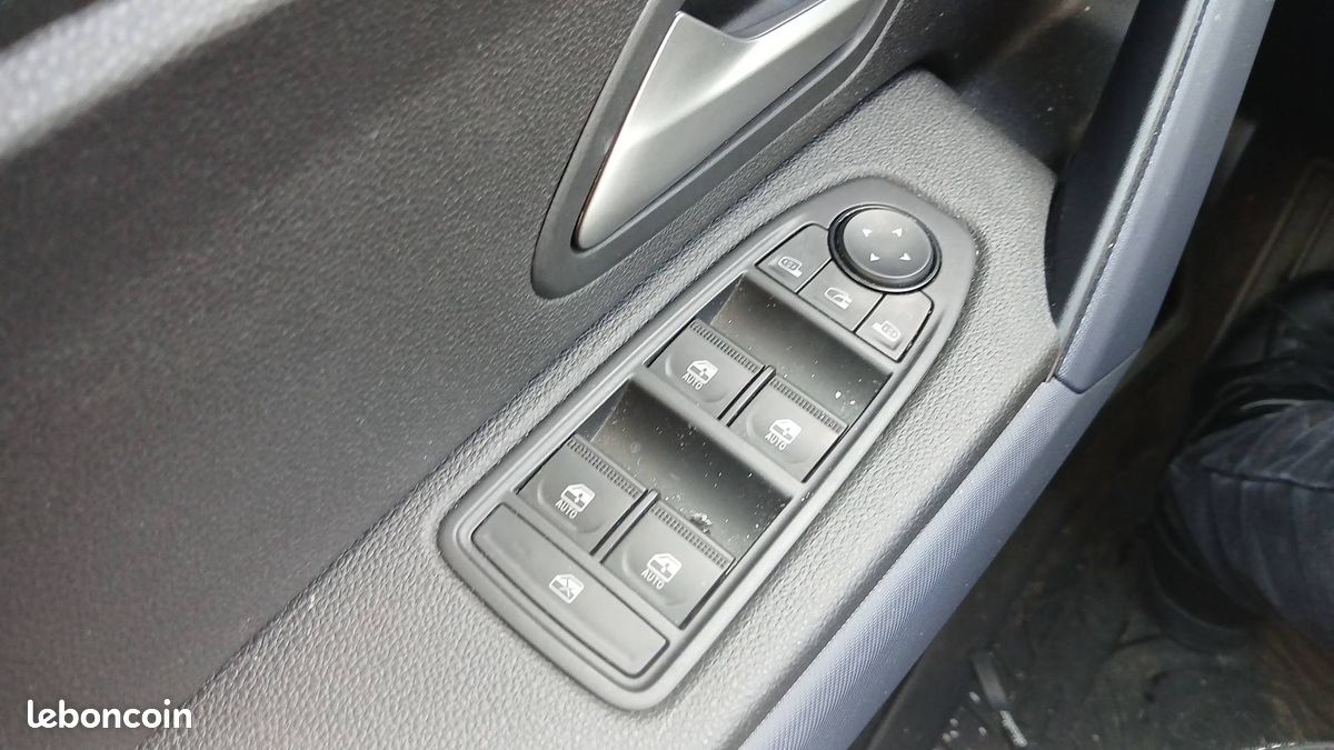 Dacia duster hybrid 140 journey (image 17)