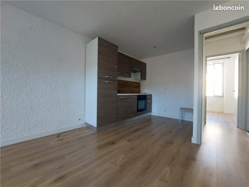 Appartement 2 pièces 37 m² · à Vaison-la-Romaine · 37 m² · 475 €/mois