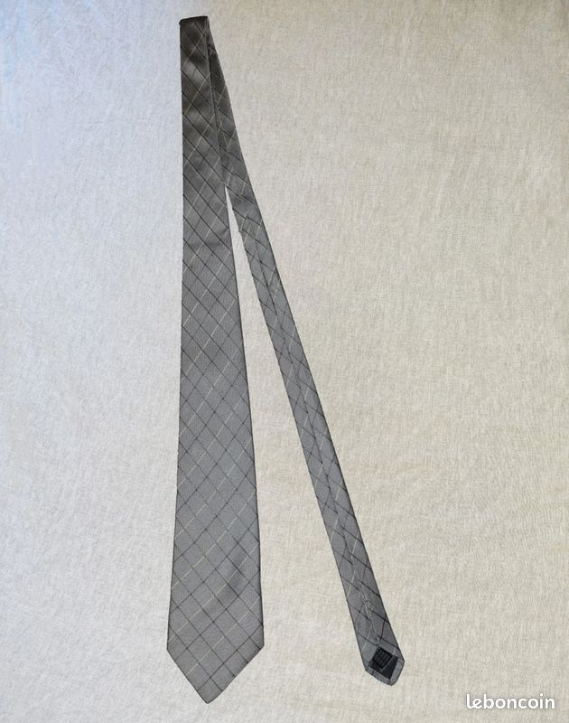 Cravate Status (image 5)