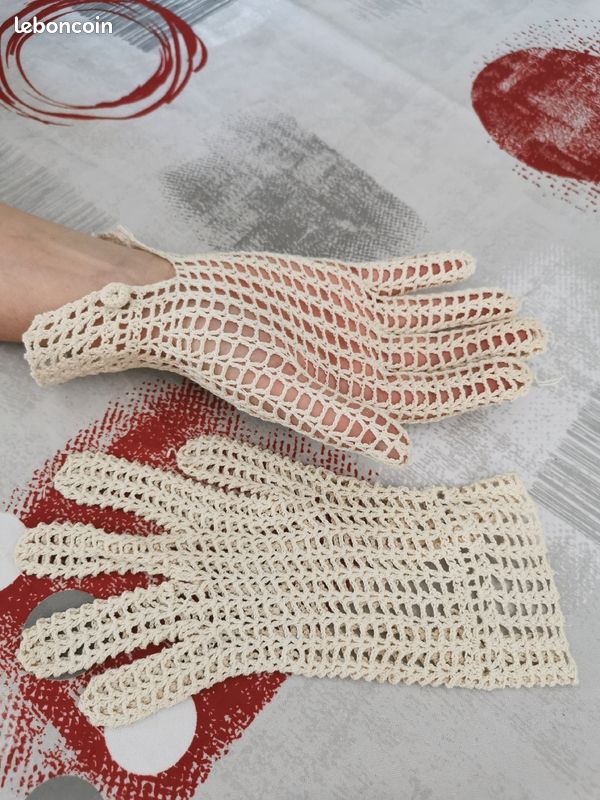Ancien gant en dentelle (image 2)