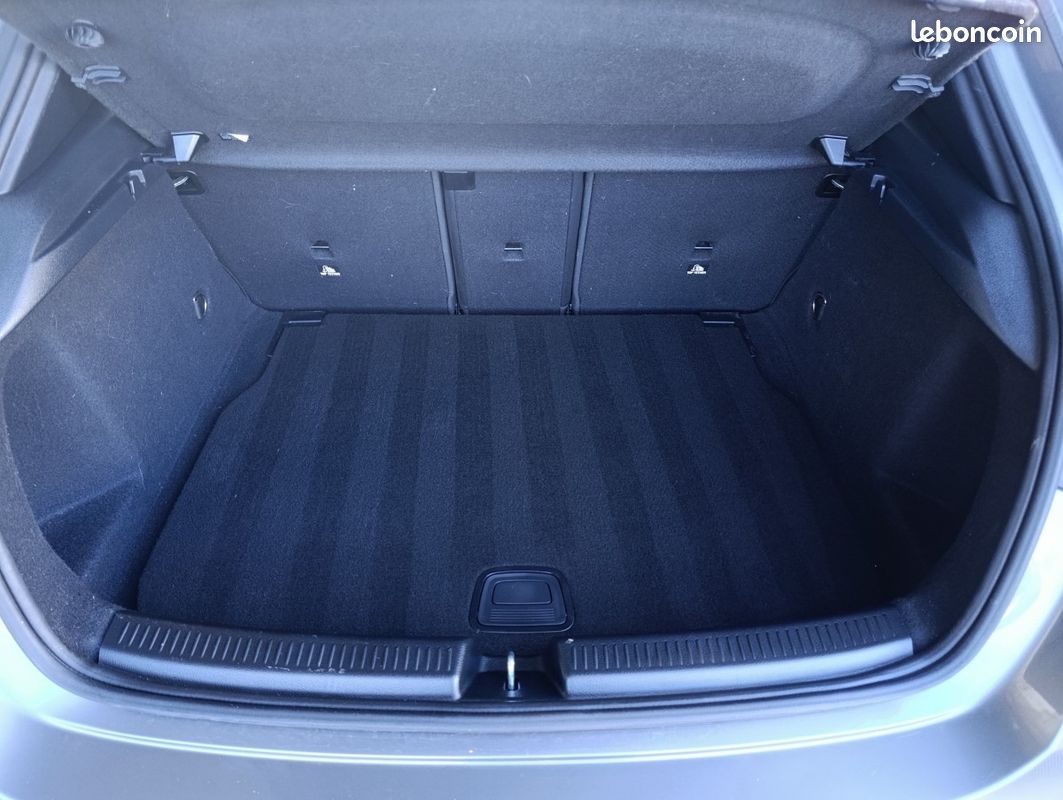 Mercedes Classe A Berline (4) A 180 d Progressive Line 7G-DCT (image 35)