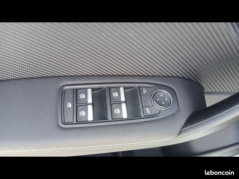 Renault Captur 1.6 E-Tech hybride 145ch Rive Gauche (image 26)