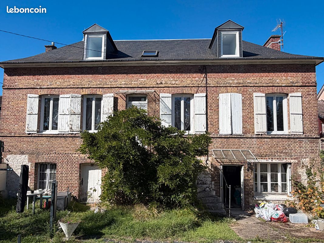 Maison 7 pièces 112 m² · à Saint-Aubin-lès-Elbeuf · 112 m² · 220 000 €