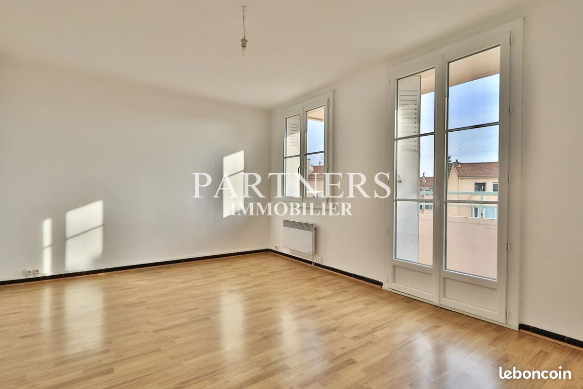 Appartement 3 pièces 55 m² · à Aix-en-Provence · 55 m² · 1 200 €/mois