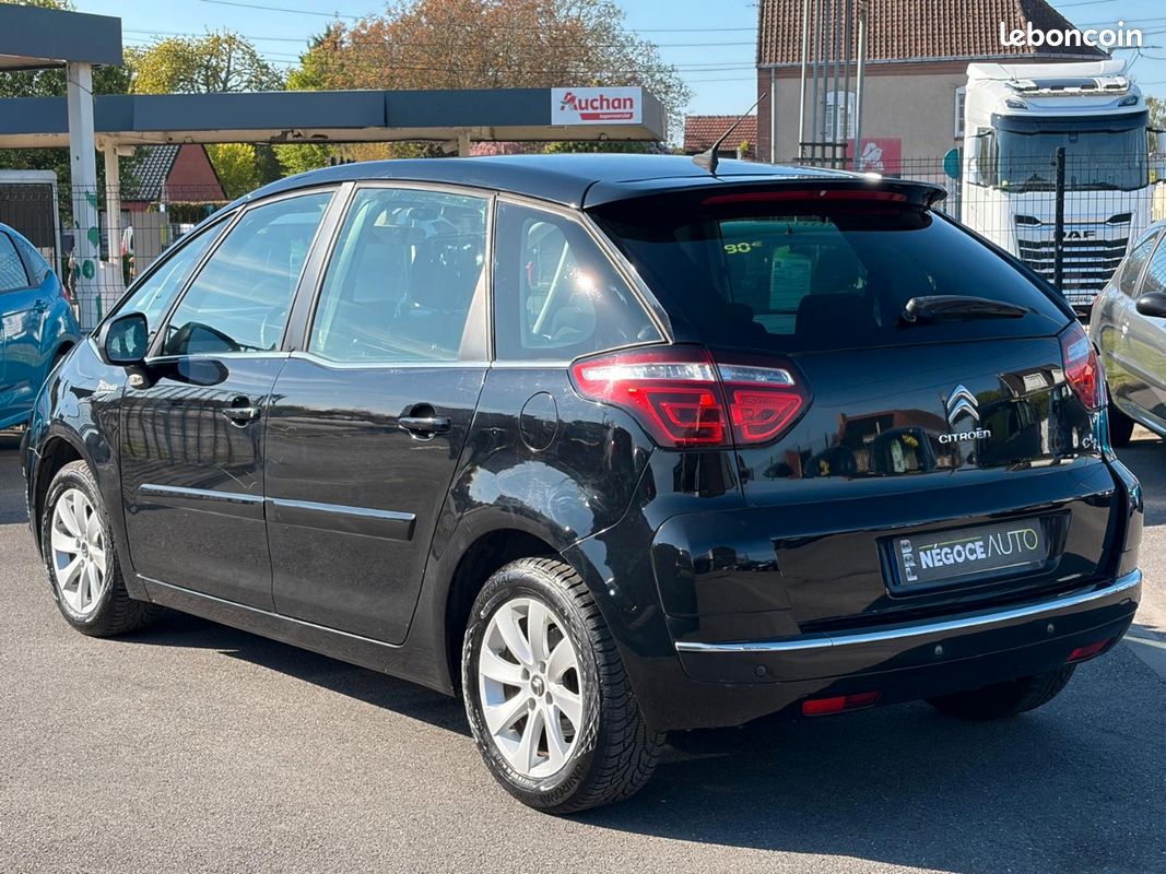 Citroen c4 picasso 1,6 HDi 112ch 5p *distribution neuve*clim (image 2)