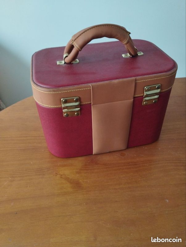 Vanity Case Vintage – Valise Trousse De Toilette Bordeaux Simili Cuir – France