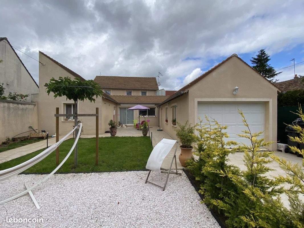 Maison 5 pièces 128 m² · à Dourdan · 128 m² · 355 000 €