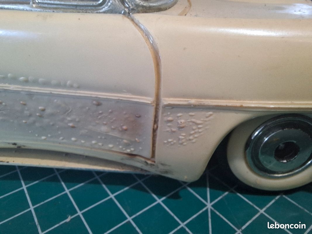 163V Vintage Jouet Gégé France Moteur + Vis D' Origine de Simca Trianon