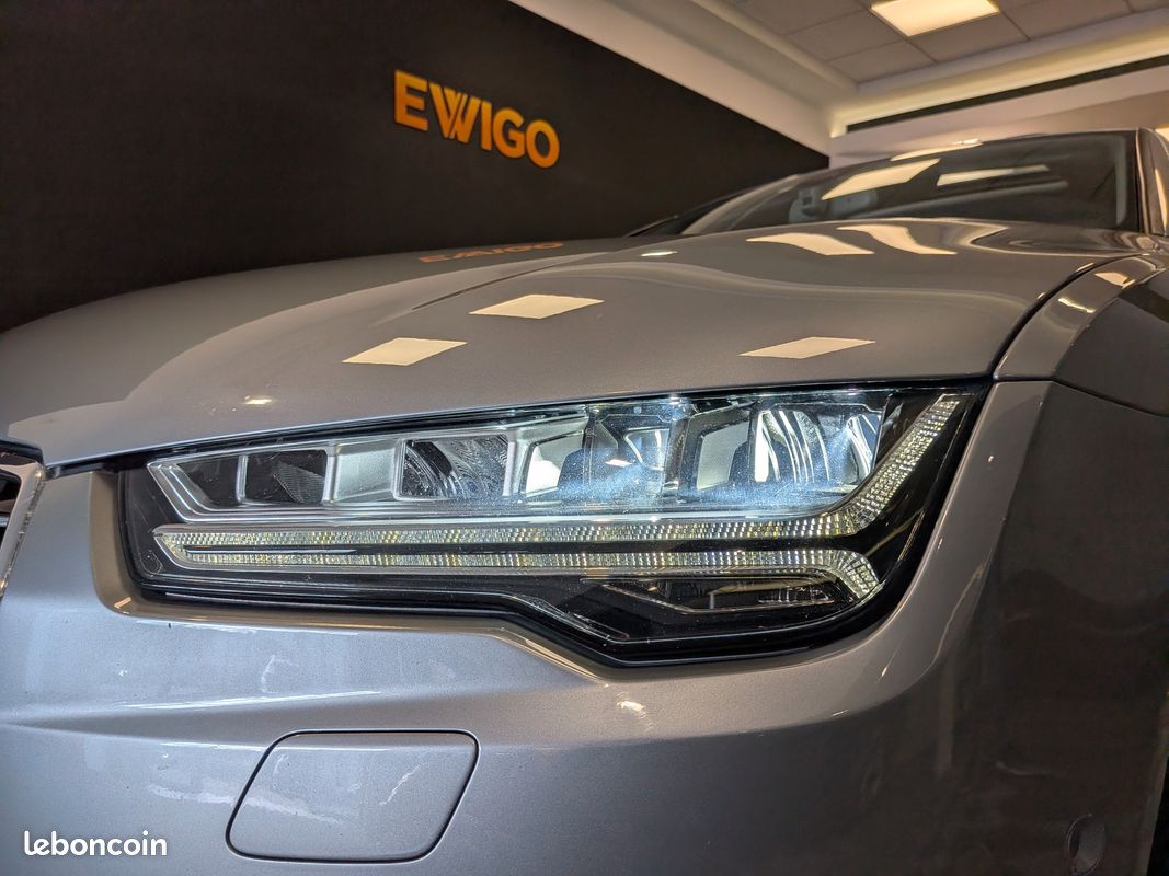 Audi a7 sportback 3.0 tdi 218 ch s line quattro sieges chauffants av / ar toit ouvrant etat proche du neuf (image 10)