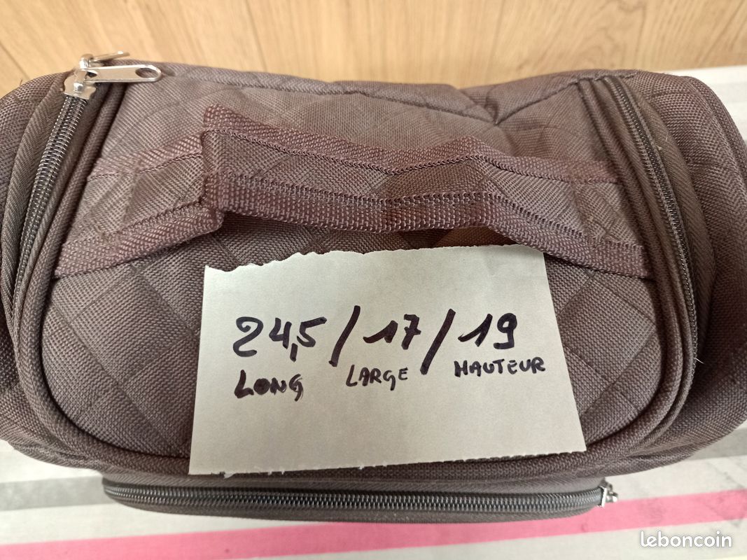 Trousse de toilette (image 5)