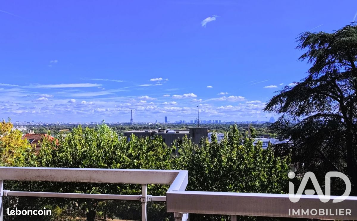 Appartement 4 pièces 106 m² · à Suresnes · 106 m² · 675 000 €