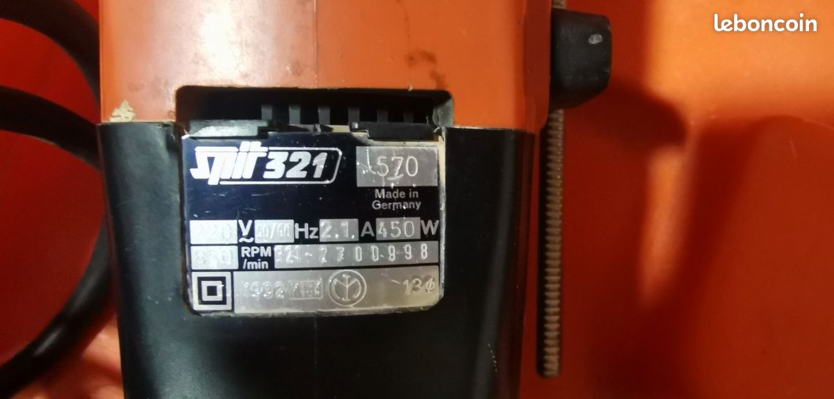 Bonjour je vends perceuse perforateur spit 321 SDS avec deux Trois Forêts (image 2)