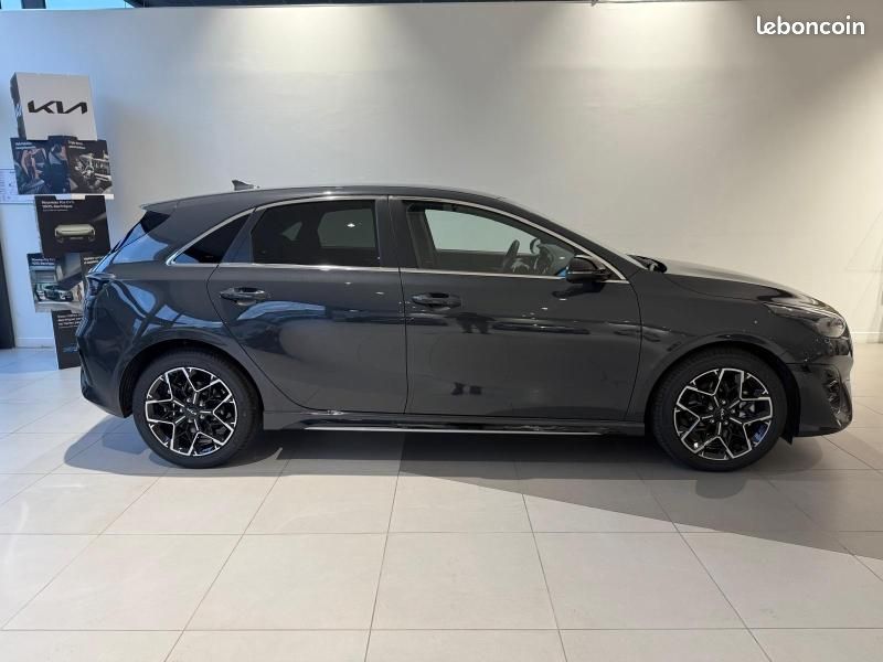 Kia Ceed 1.5 T-GDi 140ch GT-Line Business DCT7 MY25 (image 5)