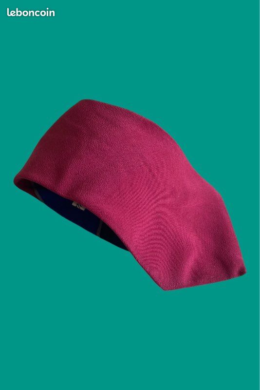 Cravate bicolore à petits dessins bordeaux/bleu 100% soie 9cm bon état (image 1)