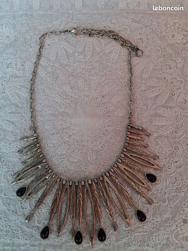 Collier ethnique style indien metal (image 3)