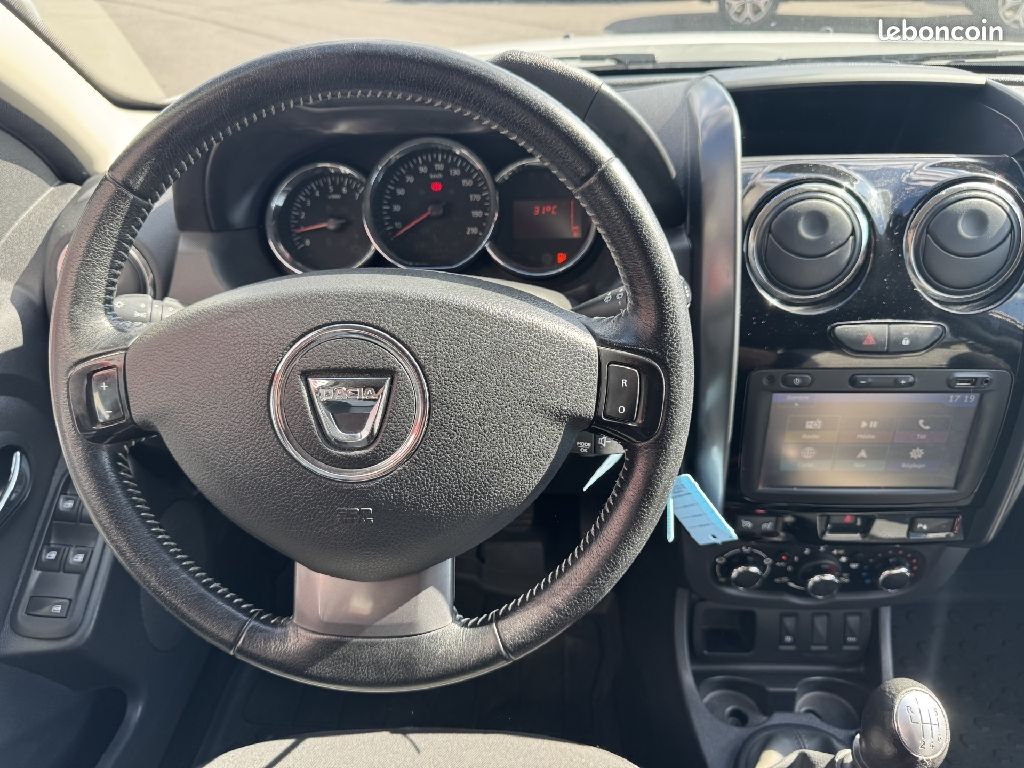 Dacia Duster TCe 125 4x2 Black Touch (image 6)
