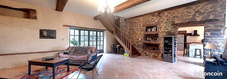 Longère 8 pièces 270 m²