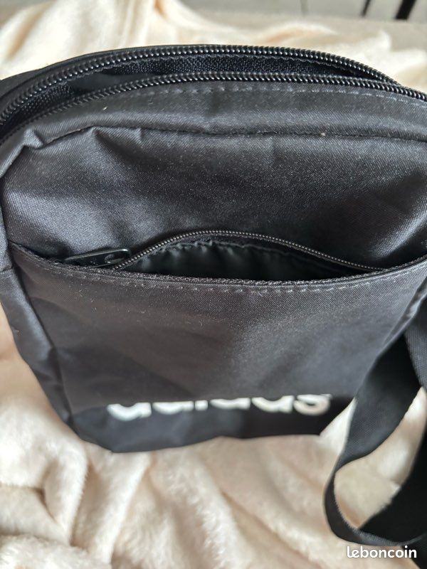 Sacoche Adidas (image 2)
