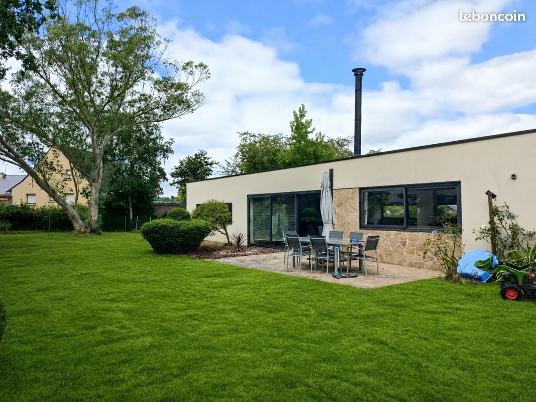Maison 5 pièces 130 m² · à Le Foeil · 130 m² · 300 000 €