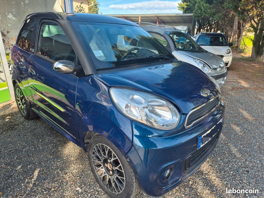 Voiture sans permis microcar m8 excellent etat (image 1)