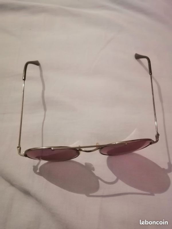 Lunette de soleil (image 3)