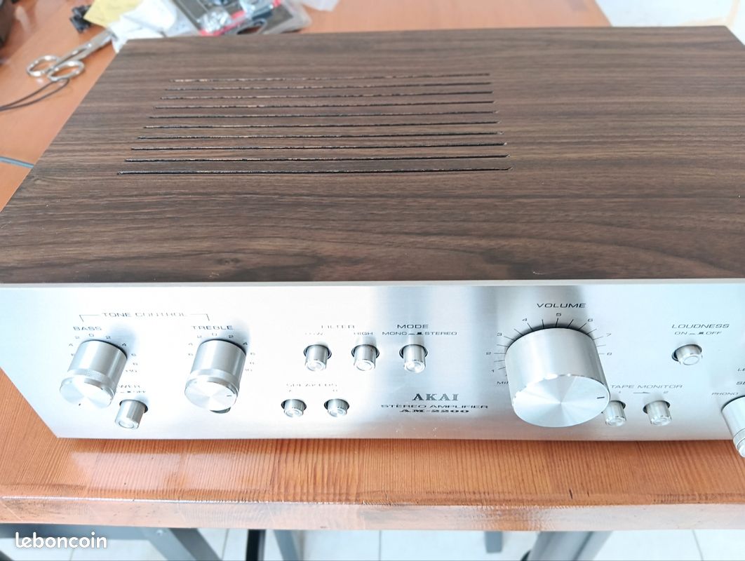 AMPLIFICATEUR AKAI AM-2200 EUR 169,00 - FR