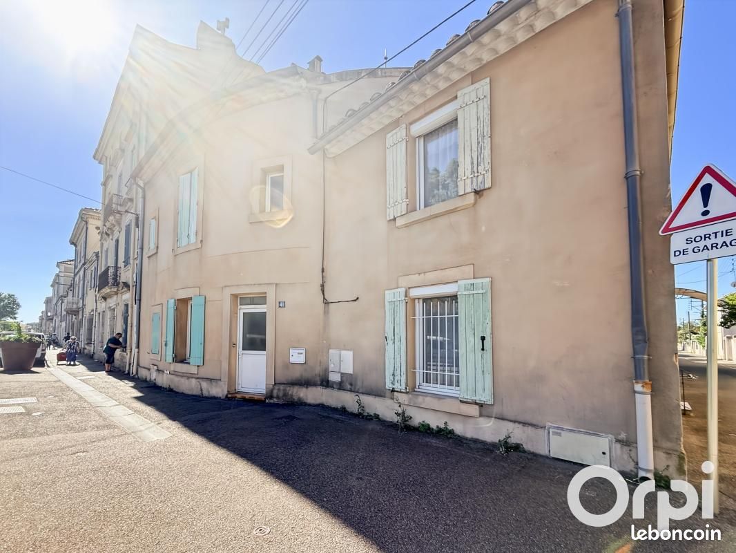 Maison 5 pièces 118 m² · à Orange · 118 m² · 980 €
