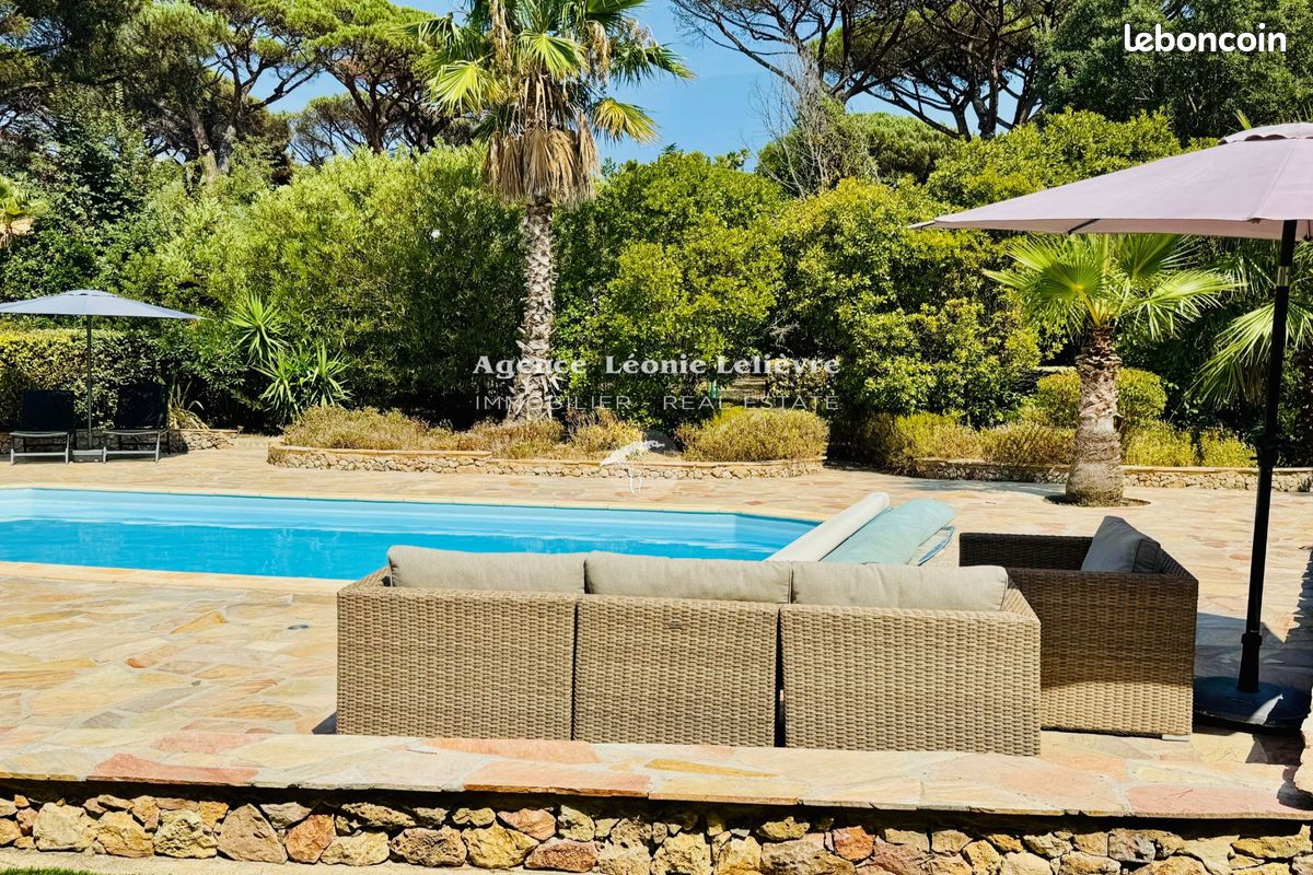 Maison 4 pièces 99 m² · à Roquebrune-sur-Argens · 99 m² · 750 000 €