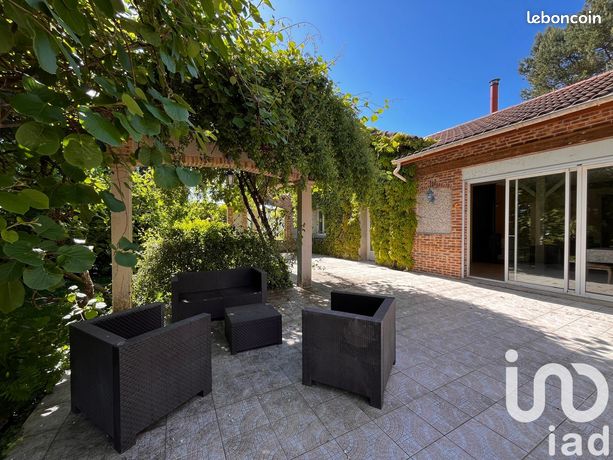 Maison 5 pièces 200 m²
