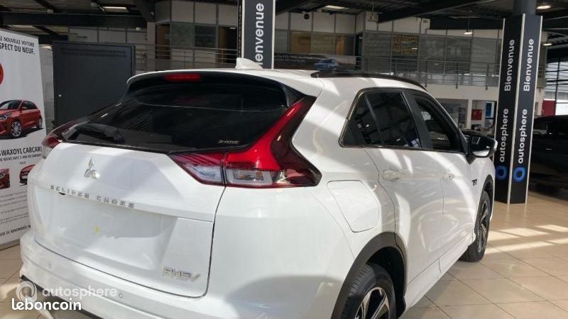 Mitsubishi Eclipse Cross 2.4 MIVEC PHEV 188ch Intense 4WD (image 5)