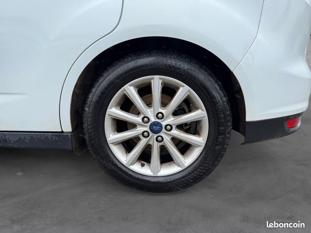 FORD C-MAX II 1.0 EcoBoost 125ch Stop&Start Titanium Régulateur Radar AR Bluetooth Garantie 12 mois (image 18)