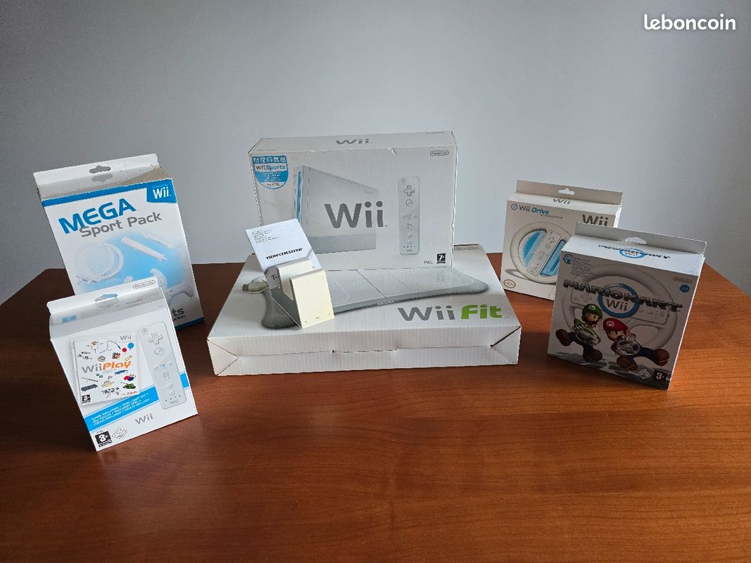 Nintendo wii + WiiFit Balance Bord + Divers accessoires (image 13)