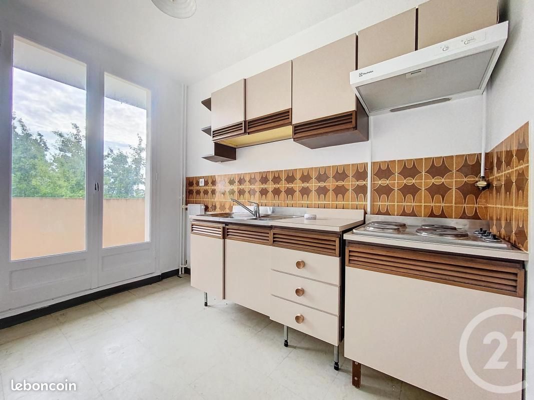 Appartement a louer chalons-en-champagne - 2 pièce(s) - 42 m2 - Surfyn