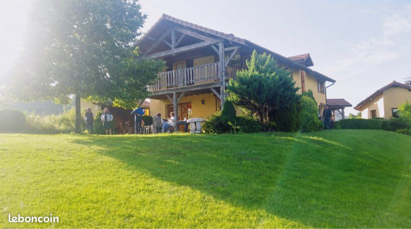 Maison 6 pièces 200 m² · à Rogna · 200 m² · 390 000 €
