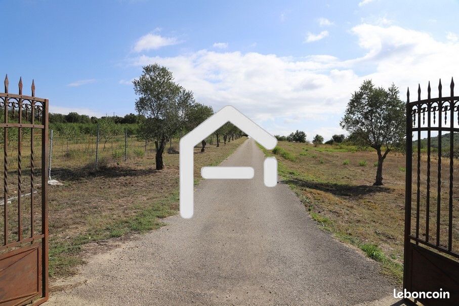 Maison 11 pièces 400 m² · à Carcassonne · 400 m² · 950 000 €