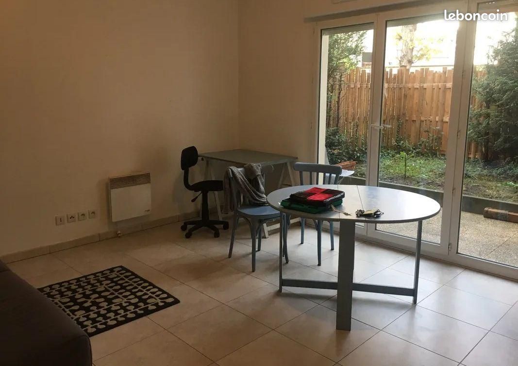 Appartement 1 pièce 29 m² · à Nanterre · 29 m² · 1 000 €