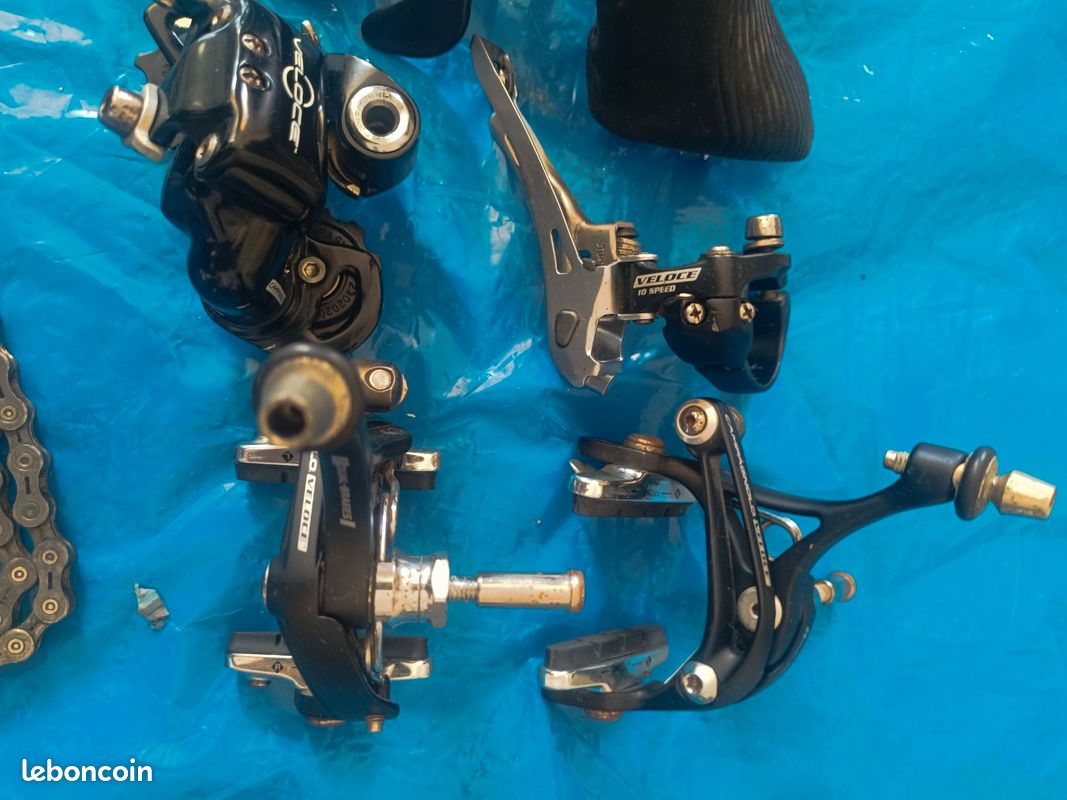 Paire De Leviers De Dérailleur Campagnolo Vintage - Caoutchouc - Pour Vélo Course