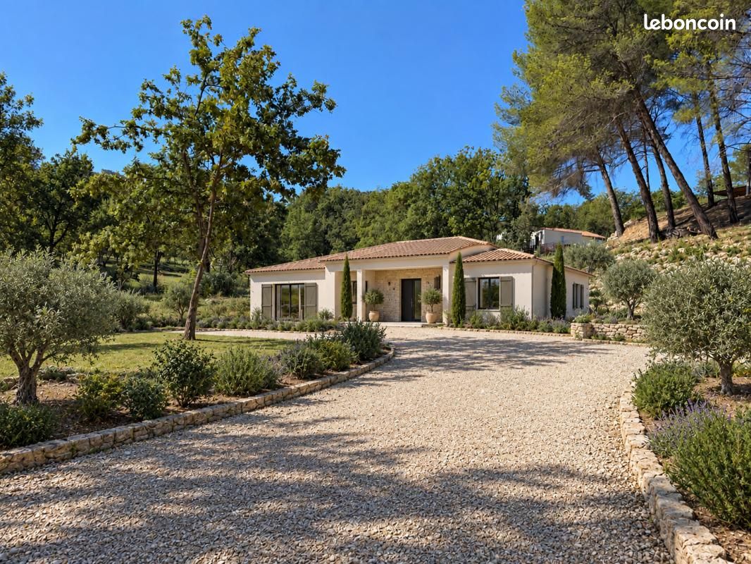 Terrain 627 m² La Roque D Antheron (image 3)