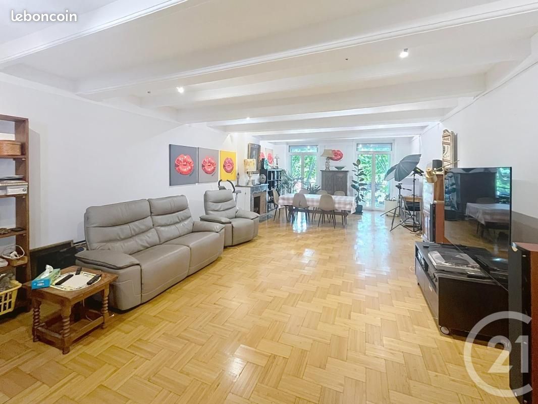 Appartement 8 pièces 217 m² · à Béziers · 217 m² · 249 000 €