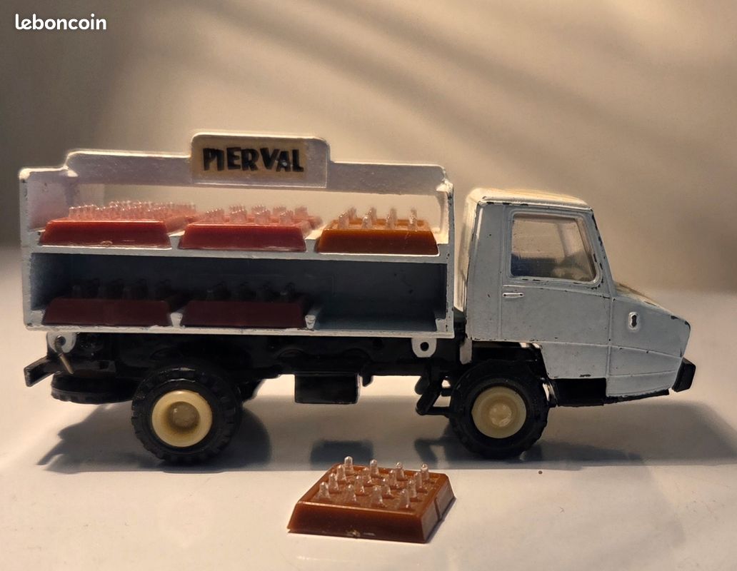 Camion Berliet Stradair – France Jouet Pierval – Échelle 1:43 – Vintage Boîte