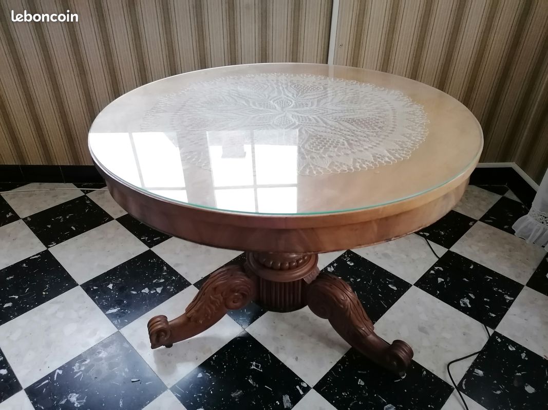 Table ronde en chêne (image 2)