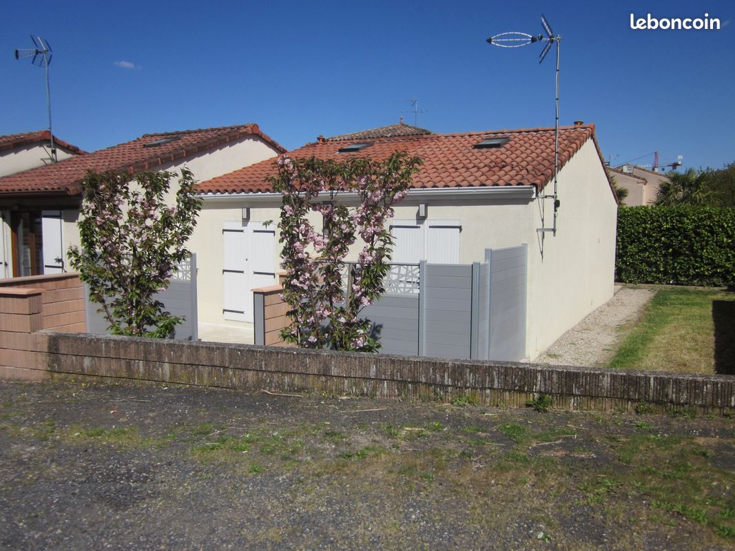 Appartement 2 pièces 21 m² · à Albi · 21 m² · 390 €/mois