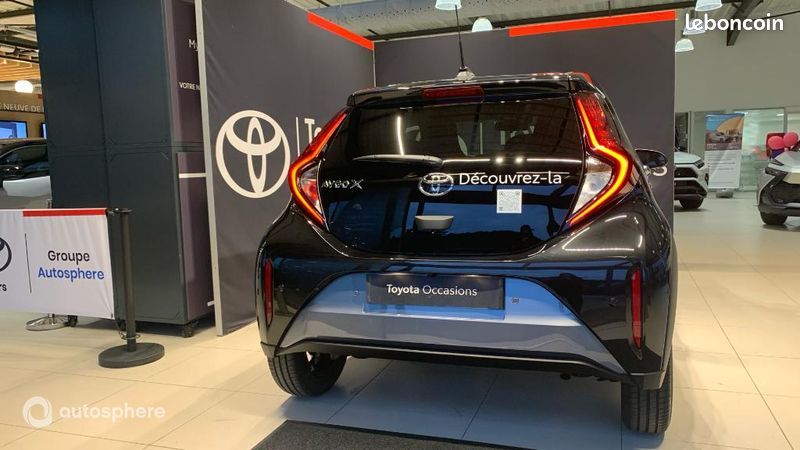 Toyota Aygo X 1.0 VVT-i 72ch Design S-CVT MY24 (image 6)