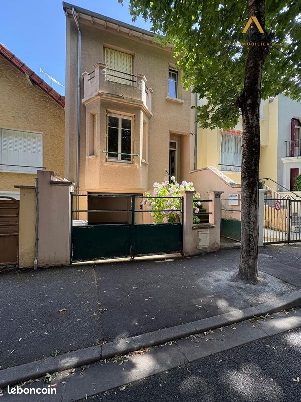 Maison 4 pièces 81 m² · à Vichy · 81 m² · 160 500 €