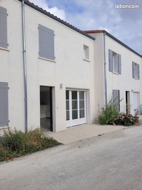 Maison 5 pièces 91 m² · à La Jarrie · 91 m² · 985 €/mois